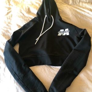 MuscleTech Women’s Cropped Hoodie